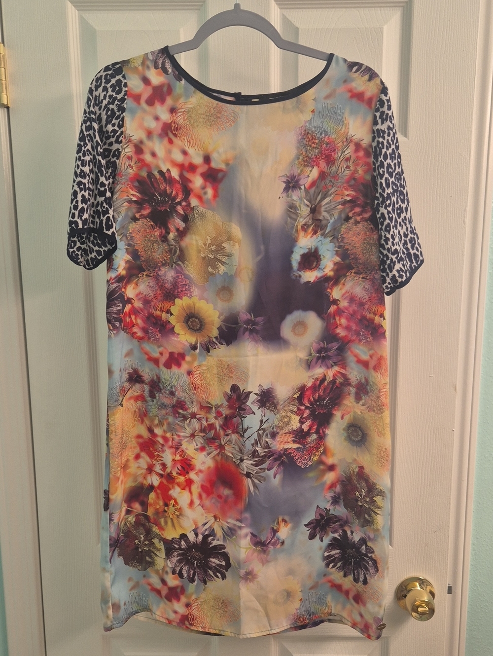 Multicolor Floral Mini Dress with Leopard-Print Sleeves